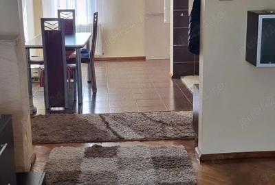 Apartament cu 3 camere decomandat în Tudor - 9