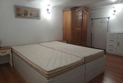 Închiriere ap. 1 cameră, sup. 40 mp. în Centru, zona Prefecturii - 5