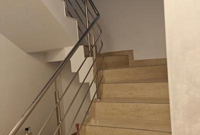 Casă cu 5 camere cu Teren 450 Mp în Central - 9