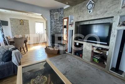 Casă cu 3 camere cu Teren 500 Mp în Central - 5