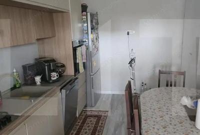Casă cu Teren 300 Mp în Moșnița Veche - 2