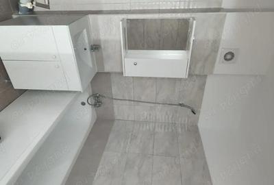 Apartament cu 3 camere decomandat în Militari - 1