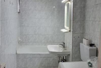 Apartament cu 2 camere decomandat în Ostroveni