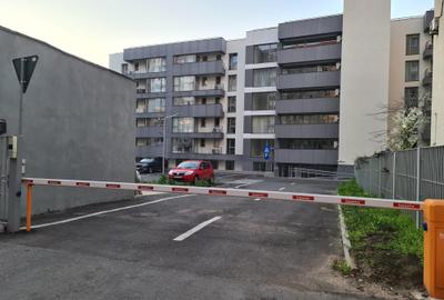 Apartament cu 2 camere decomandat în Lacul Tei - 11