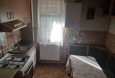Apartament doua camere, mobilat si utilat, etaj unu, in Cornisa, langa Scoala 10 Apartament doua camere, mobilat si utilat, etaj unu, in Cornisa, langa Scoala 10 - 17