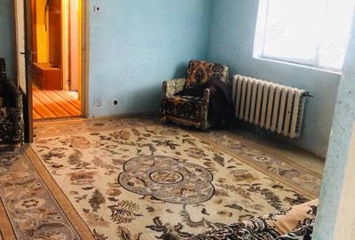 Apartament cu 3 camere semidecomandat în Central - 2
