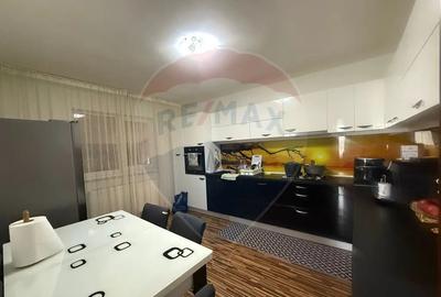 Casă cu 5 camere în Șimnicu de Sus - 6