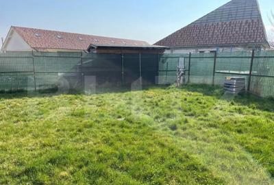 Casă cu 4 camere cu Teren 300 Mp în Moșnița Nouă - 2