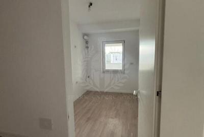 GARSONIERA // BUCEGI 12 // CENTRAL - 4