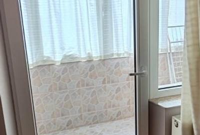 Apartament 3 camere, etajul 1/4, Radauti - 9