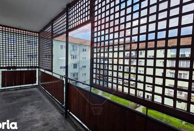 Apartament cu 3 camere în Vitrometan - 13