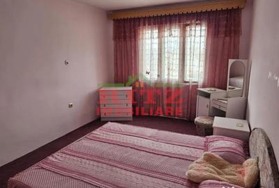 Casă cu 7 camere cu Teren 1756 Mp în Caracal - 15