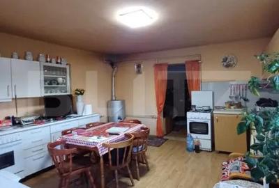 Casă cu 5 camere cu Teren 1085 Mp în Călărași - 2