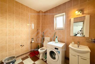 Apartament cu 4 camere în Turnișor - 3