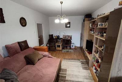 Sagului - 2 Camere - Etaj intermediar cu LIFT - Decomandat - Centrala termica pr - 5