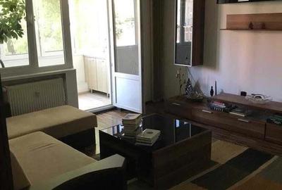 Apartament cu 3 camere decomandat în Rahova - 1