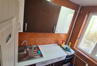 Drumul Taberei, Plaza Romania, metrou 4 minute - 7