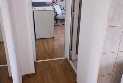 2 cam Universitate - 7