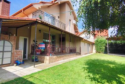 Casă cu 4 camere cu Teren 500 Mp în Sântandrei
