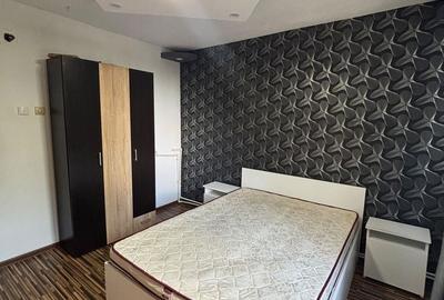 Apartament cu 3 camere în Central - 11