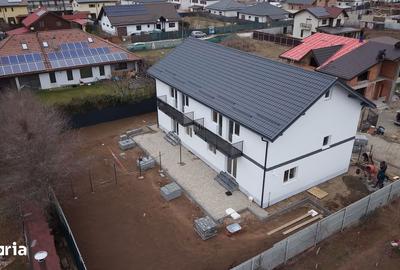 Casă cu 5 camere cu Teren 397 Mp în Central - 9