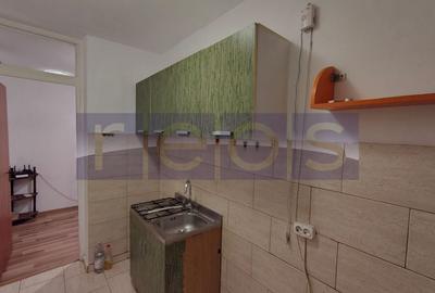 VANZARE GARSONIERA SPATIOASA I LIBERA I METROU I VALEA IALOMITEI - 8