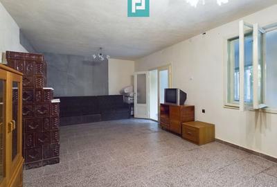 Casă cu 5 camere cu Teren 2158 Mp în Sălăjeni - 5