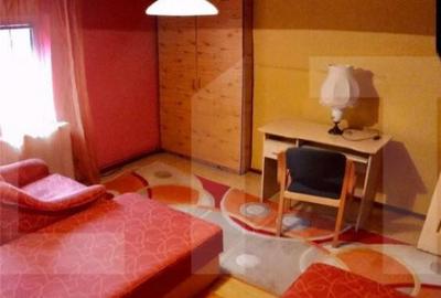 Apartament 3 camere, 46,88 mp, Central - 1