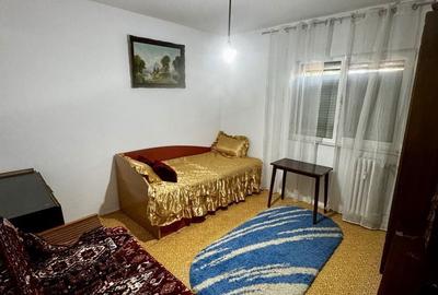 Apartament cu 2 camere decomandat în Nufărul - 8