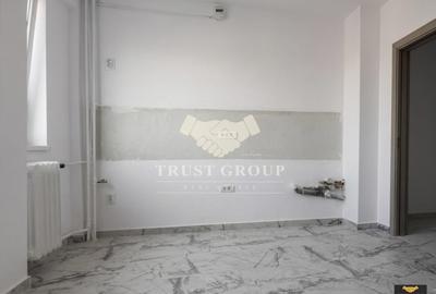 Apartament cu 3 camere decomandat în P-ța Victoriei - 13