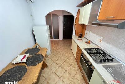 Apartament cu 2 camere decomandat în Sud