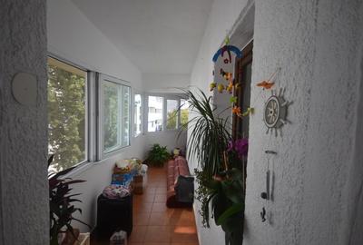 Proprietar, et. 3 din 3, bloc 1979, bl. decomandat, zona Kiseleff Clucerului - 10