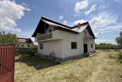 Casă cu 4 camere în Cotu - 2