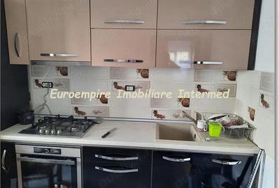 Casă cu 6 camere cu Teren 400 Mp în Central - 4