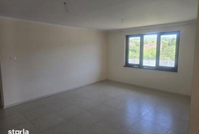 Casă cu 3 camere cu Teren 155 Mp în Calea Aradului - 8