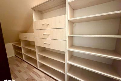 Casă cu 5 camere cu Canalizare în Central - 2