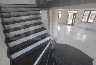 Casă individuală cu 7 camere cu Teren 489 Mp în Nord - 10