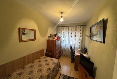 Apartament cu 3 camere central - 8