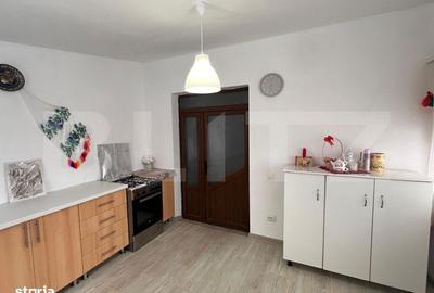 Spațiu comercial, de 98 mp, în Central - 8