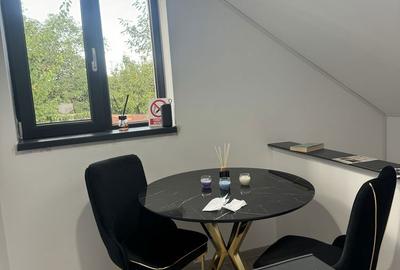 Spațiu comercial, de 50 mp, în Central - 6