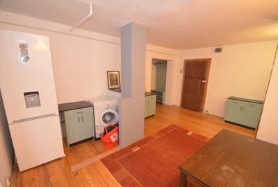 Apartament cu 2 camere decomandat - 10