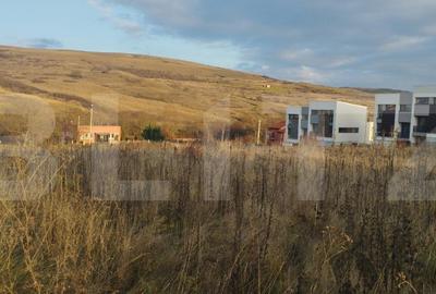 Teren intravilan 2344 mp, construibil imediat, zona Terra Gardens, pentru clinica, cresa, magazin! - 2