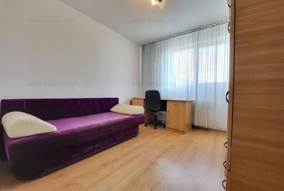 Apartament de inchiriat, etaj intermediar, cu 2 camere decomandate si parcare! - 2