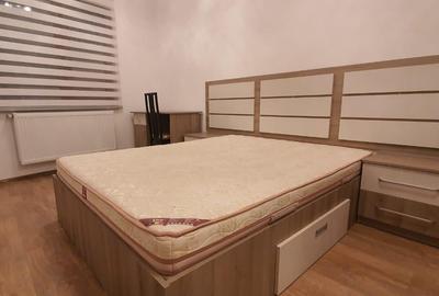 Apartament cu 2 camere, mobilat în Palat - 2