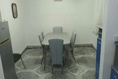 Apartament cu 3 camere semidecomandat în Central - 8