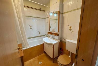 Apartament cu 4 camere semidecomandat în Circumvalațiunii - 8