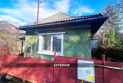 Casă cu 2 camere cu Teren 197 Mp în Central - 2