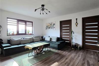 Casa 4 Camere cu Teren in Proprietate la Corbu - 2