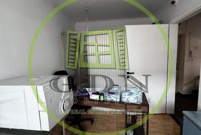 Apartament cu 3 camere decomandat, mobilat în Central - 6