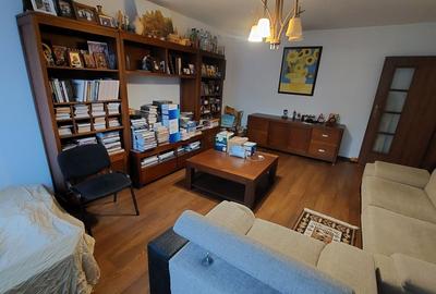 Apartament 3 camere, decomandat, 90 mp, Campia Islaz zona Agronomie - 2